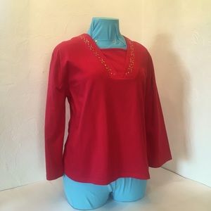 Red long sleeve with gold size 3X